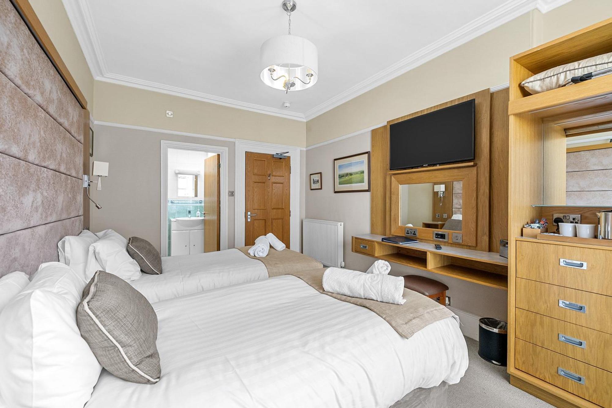 Invicta Hotel Plymouth Esterno foto