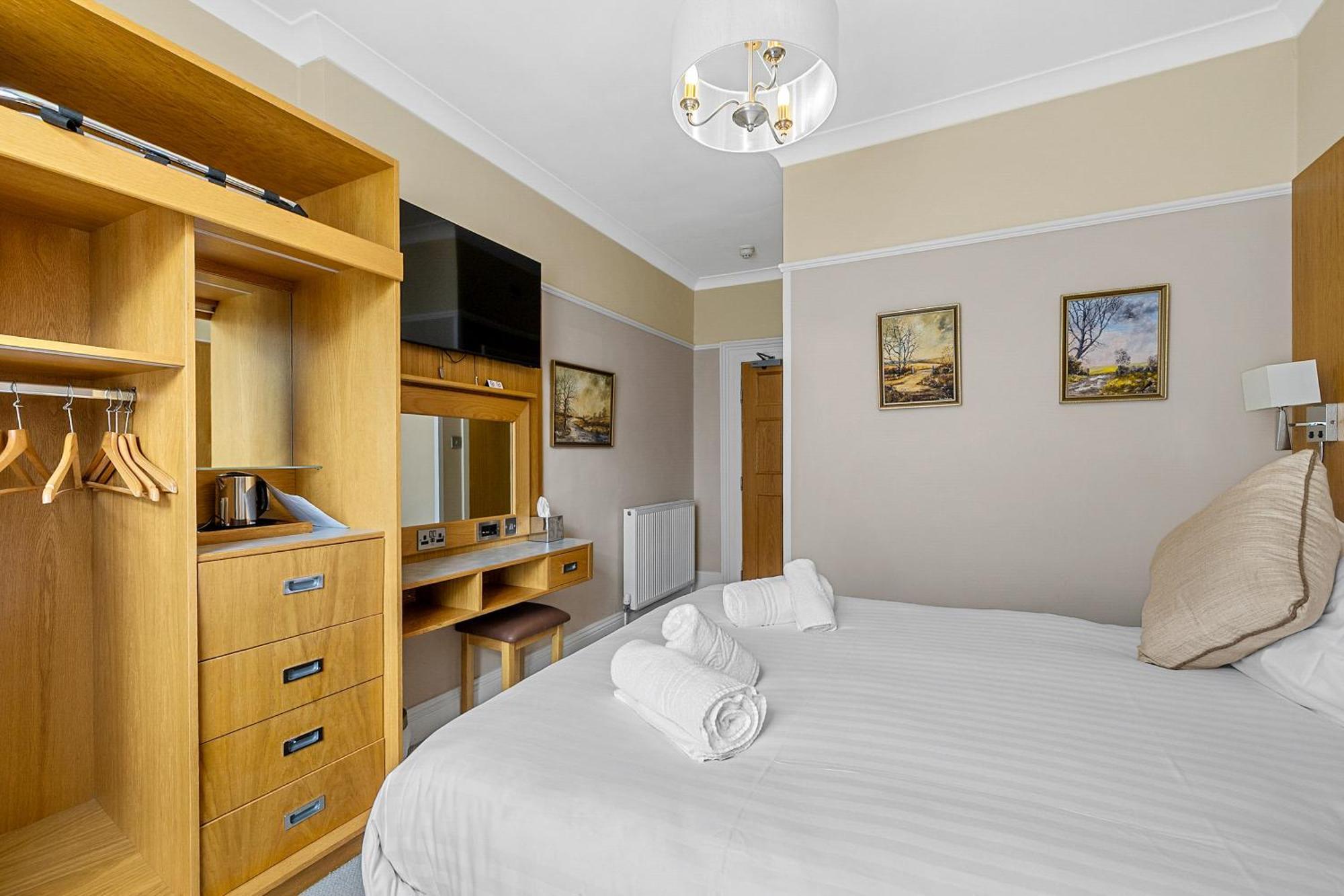 Invicta Hotel Plymouth Esterno foto
